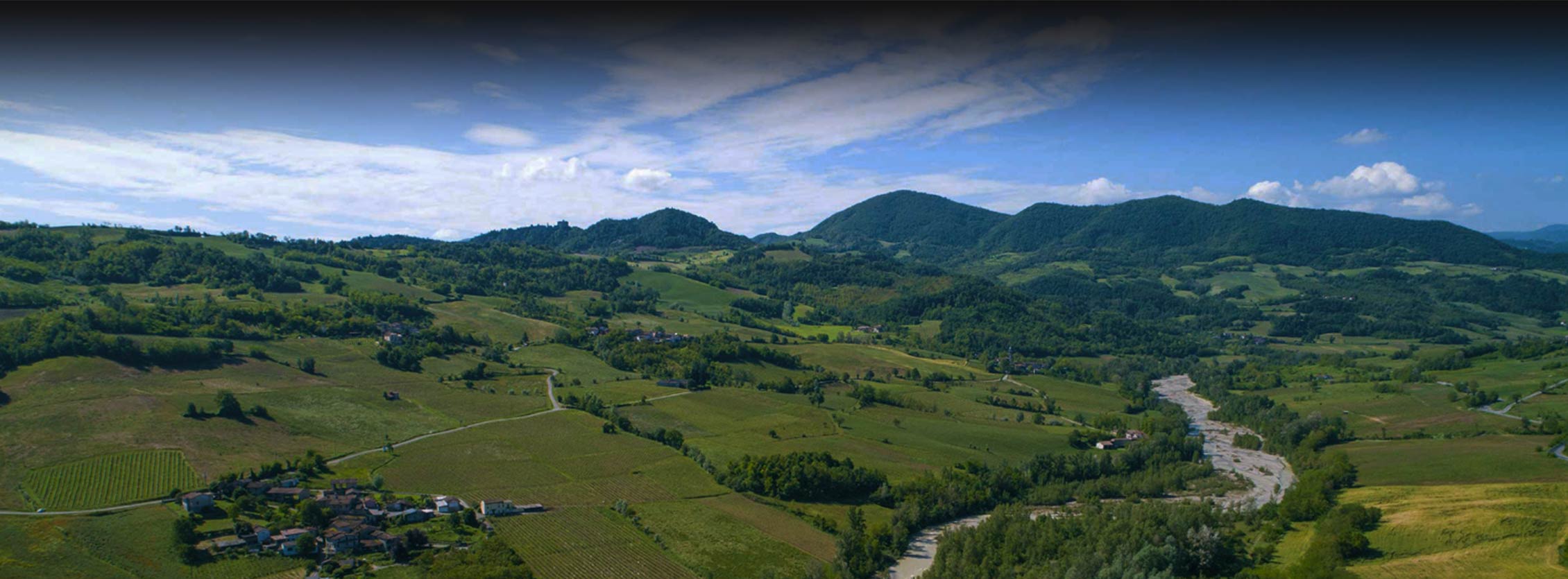 Veduta aerea dl territorio della Alta Val Tidone.